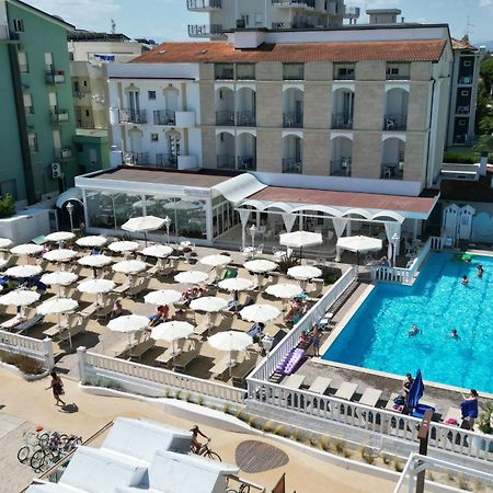 Hotel Rosa Maria Elite Беллария-Иджеа-Марина Экстерьер фото