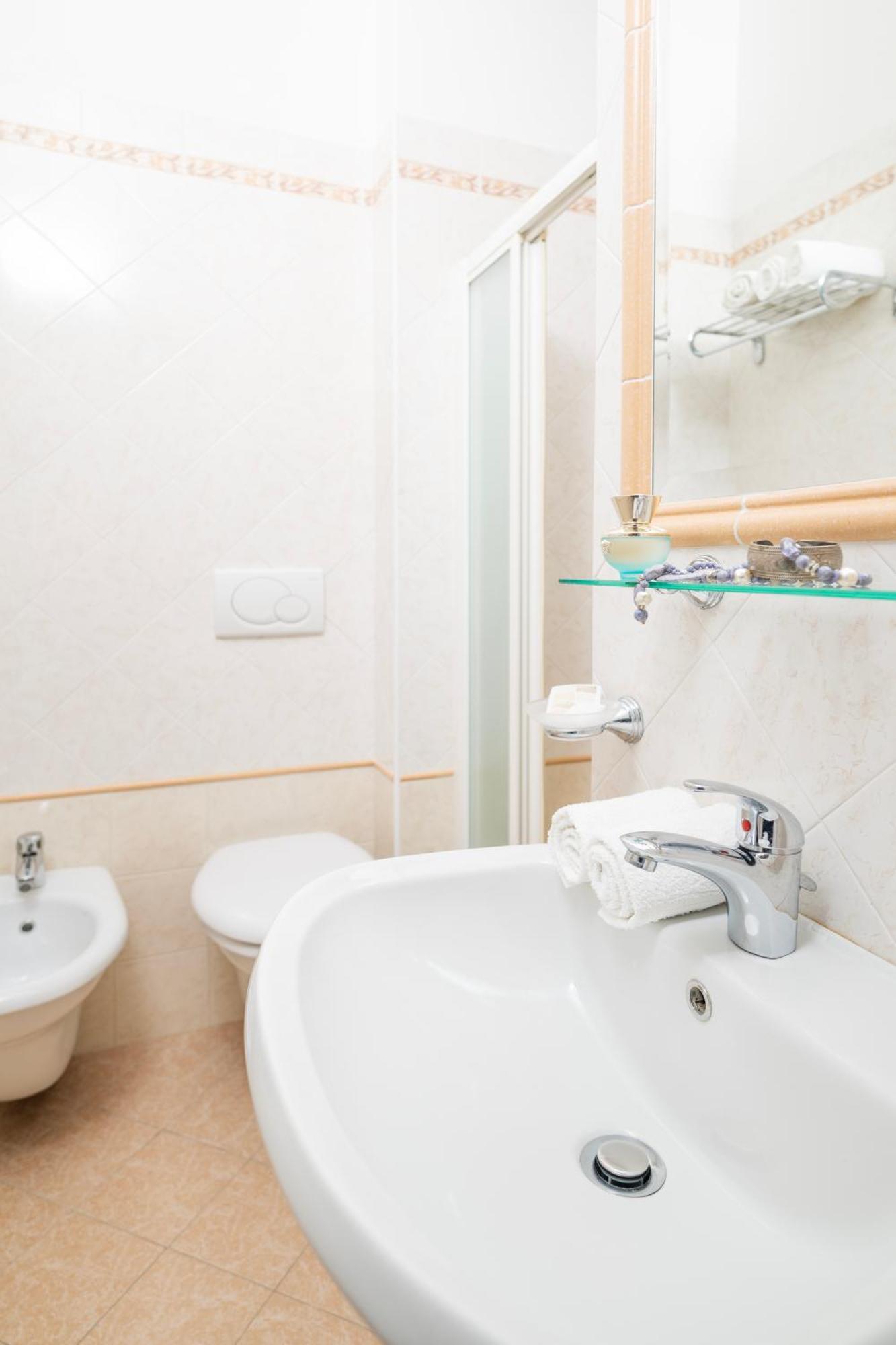Hotel Rosa Maria Elite Беллария-Иджеа-Марина Экстерьер фото