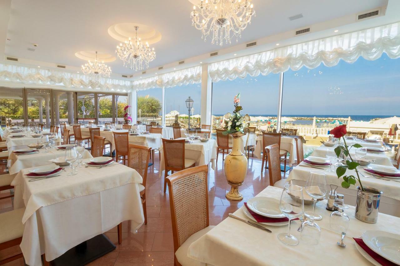 Hotel Rosa Maria Elite Беллария-Иджеа-Марина Экстерьер фото